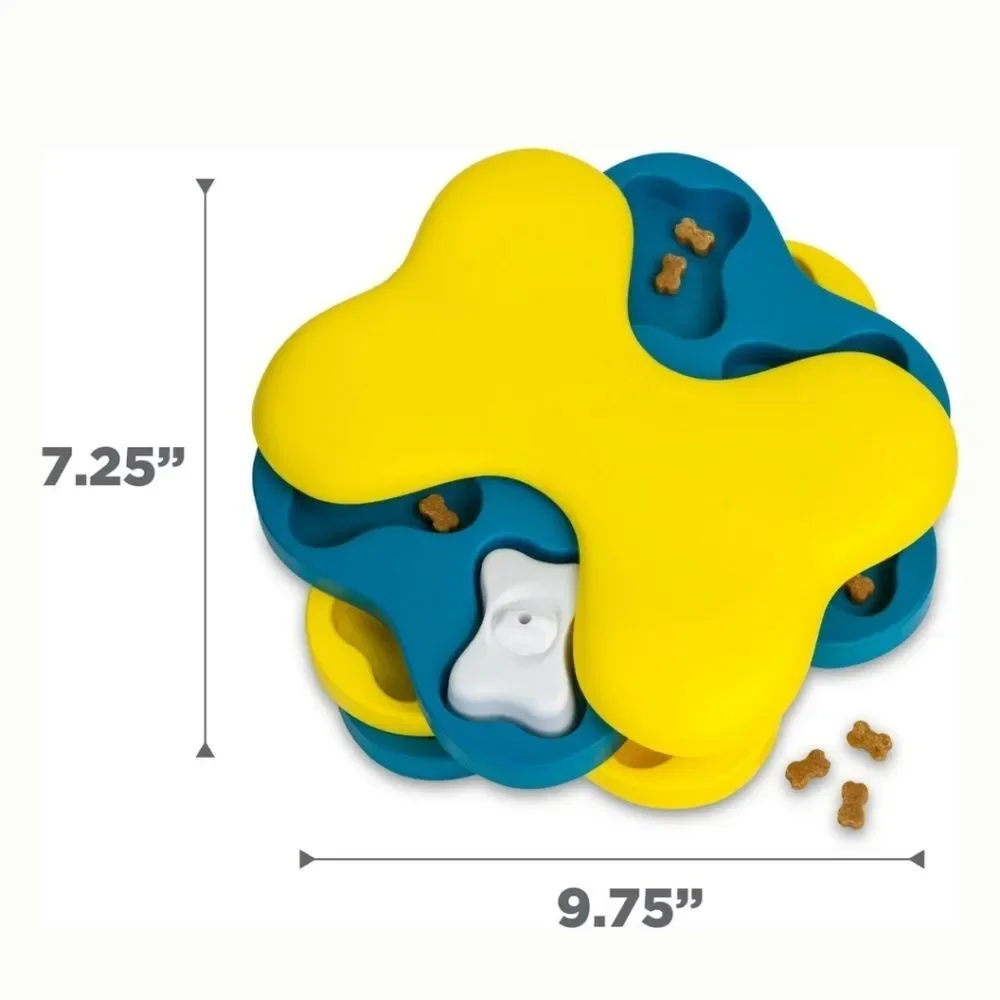 NEW IN BOX Outward Hound Dog Tornado Interactive Treat Puzzle